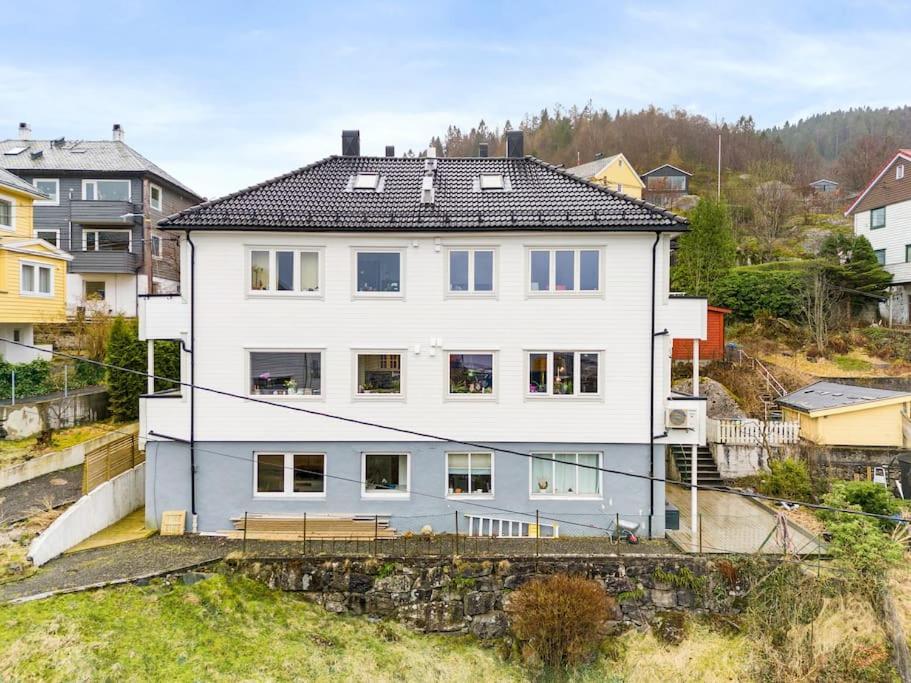 Lille Damsgardsveien 61 Daire Bergen Dış mekan fotoğraf
