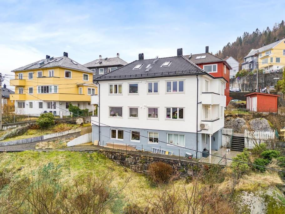 Lille Damsgardsveien 61 Daire Bergen Dış mekan fotoğraf