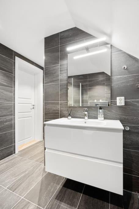 Lille Damsgardsveien 61 Daire Bergen Dış mekan fotoğraf
